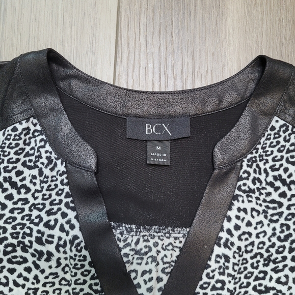 2/$25 🌿 | BCX | Animal Print Tunic - Picture 3 of 16